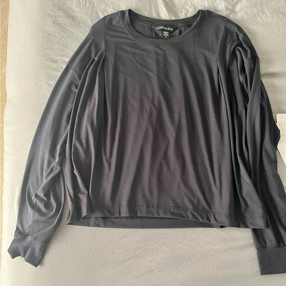 Athleta elemental top size M dark blue brand new with tags